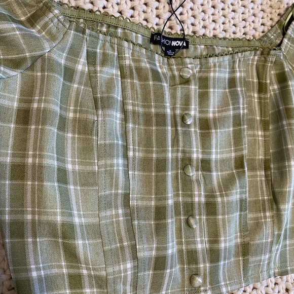 Beeba Plaid Off-Shoulder Top - Picture 5 of 6